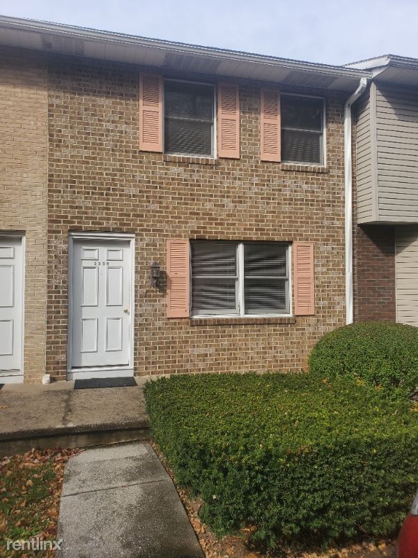 Primary Photo - 2 br, 1.5 bath Townhome - 3334 Lynnwood Dr