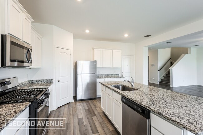 Building Photo - 10906 Juliette Pass