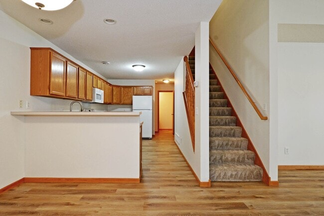 Building Photo - 17081 Eagleview Way