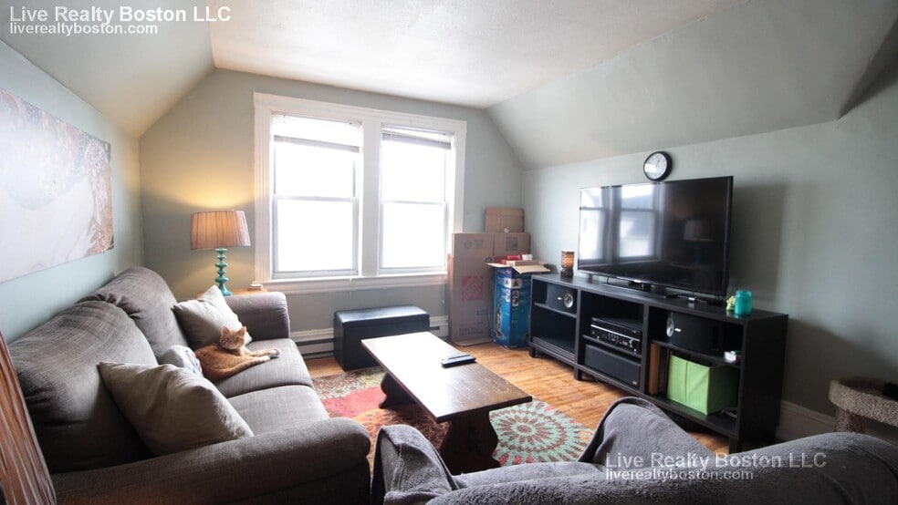 Building Photo - 30 Antwerp St