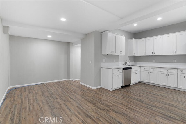 Building Photo - 6342 Pickering Ave