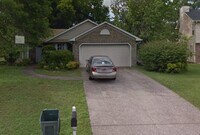 Building Photo - Very Nice 3 Bedroom Home in Hendersonville!