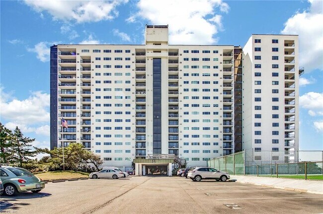 Building Photo - 3288 Page Ave