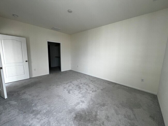 Building Photo - Springwell at Godwin Park