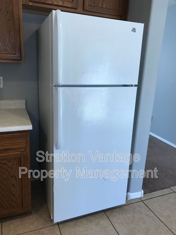 Building Photo - 12525 W Rosewood Ln