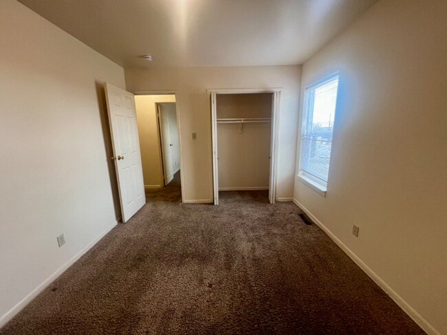 Building Photo - Three bedroom now ready