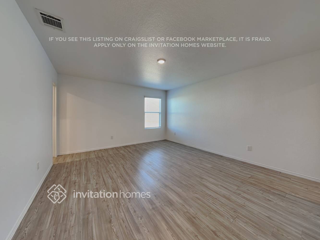 Building Photo - 10511 McClintock Dr