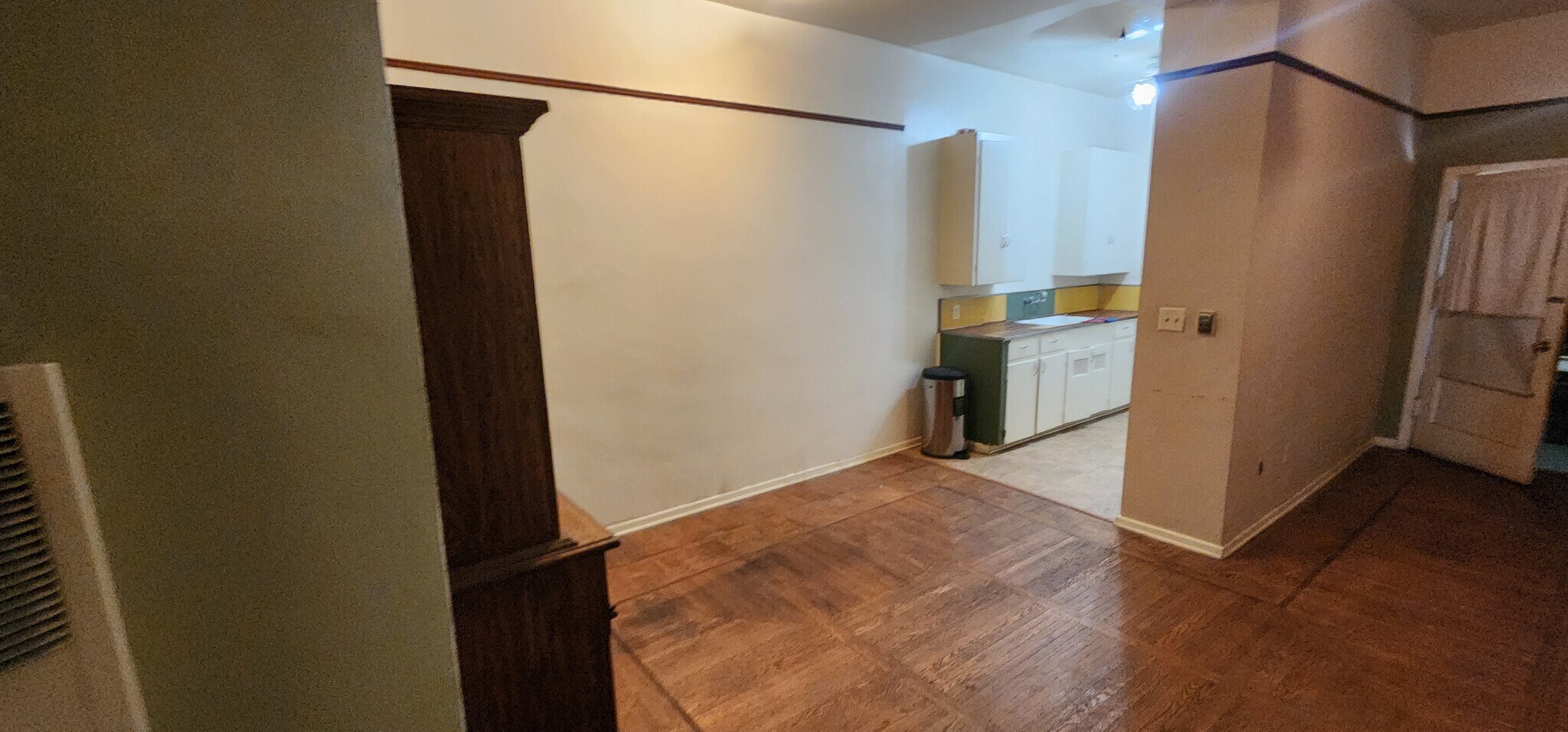 Building Photo - 3121 Mulberry St