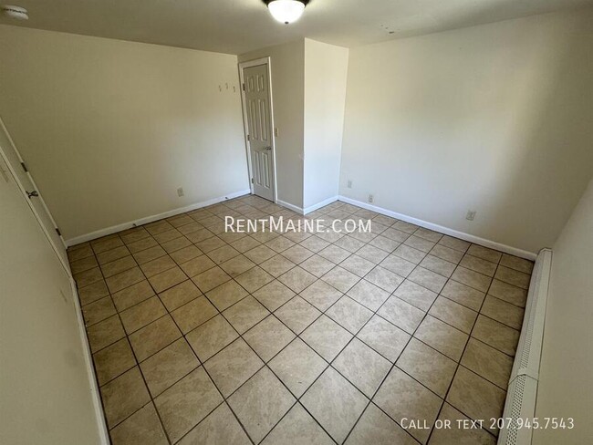 Building Photo - 1817 Hammond St