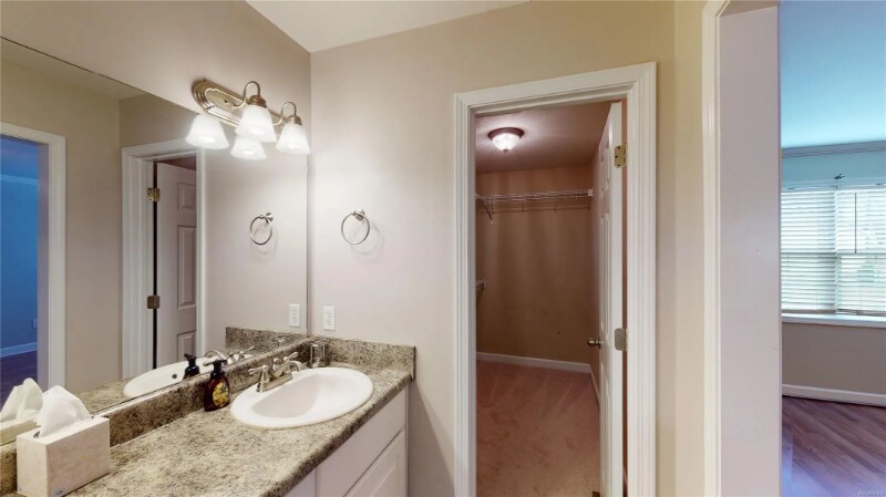 Building Photo - 108 Cody Dr