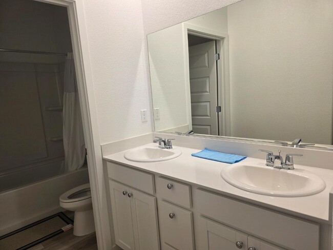 Building Photo - 2165 Miners Peak Wy