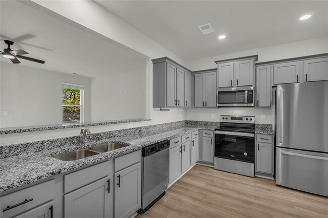 Building Photo - 4289 Arcadia Dr