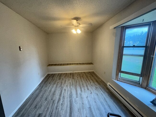 Building Photo - 4945 Jackpine Rd NW