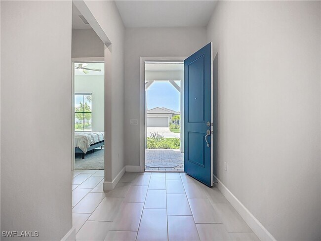 Building Photo - 2126 Yellowfin Cir