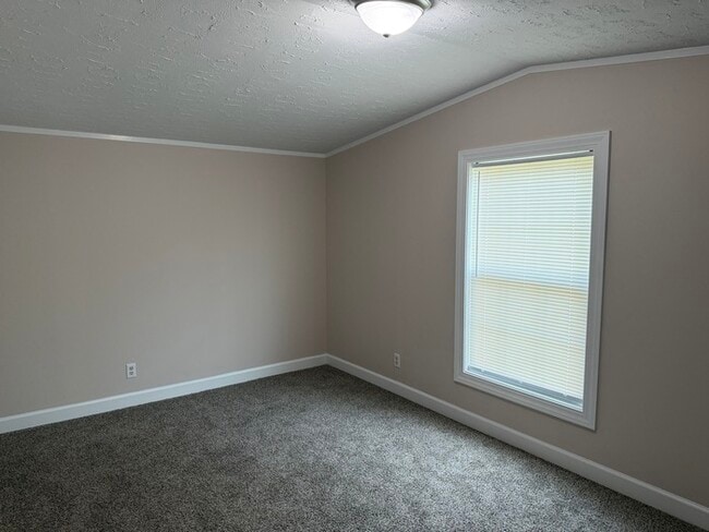 Building Photo - 230 Hibiscus Ln