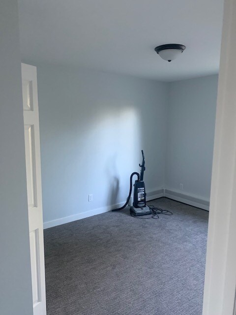 Building Photo - 2309 Longyear Ave