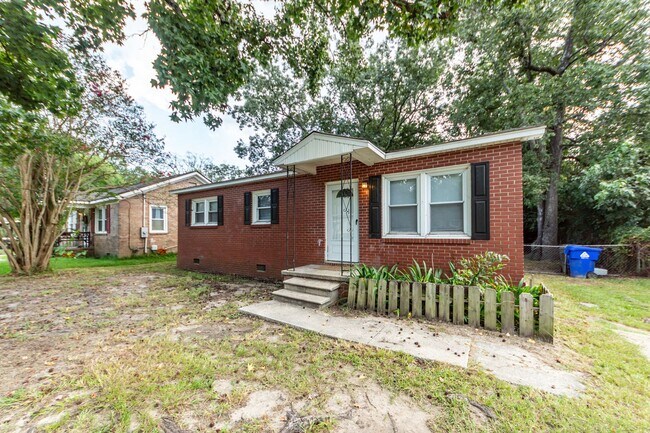 Building Photo - 1529 Marietta St