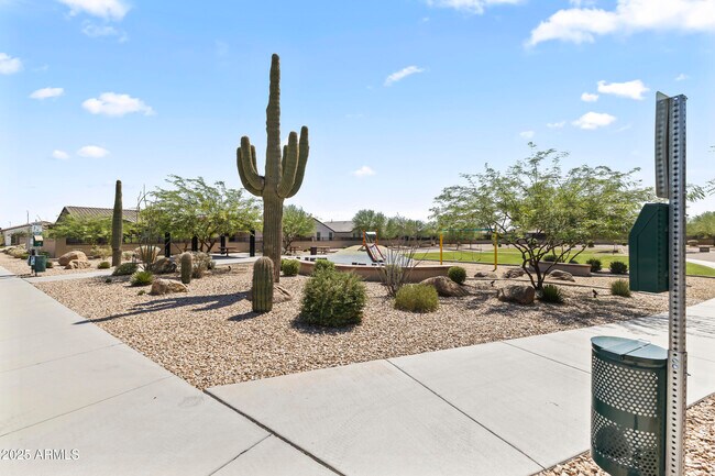 Building Photo - 2603 S Barks Canyon Trail