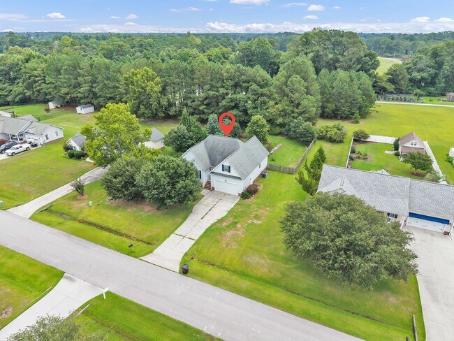 Building Photo - 210 Raven Ridge Ct