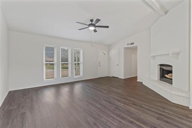 Building Photo - 2601 Knoll Trail