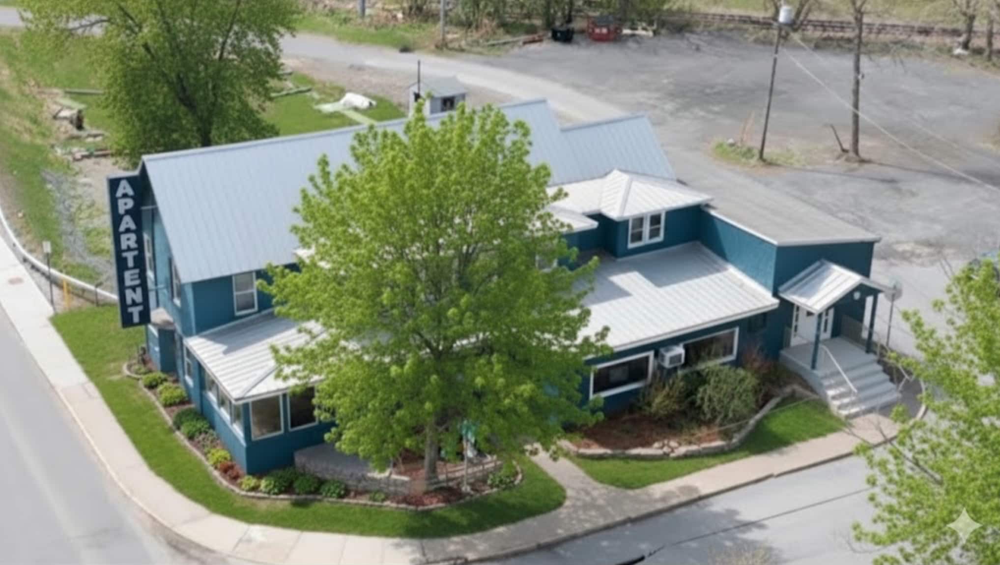 Building Photo - 536 Arsenal St