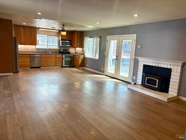 Building Photo - 3474 Quail Ct