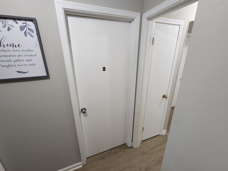 Building Photo - Room in House on Butner Rd