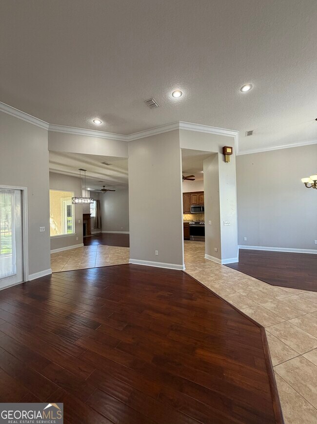 Building Photo - 108 Heron's Nest Cir