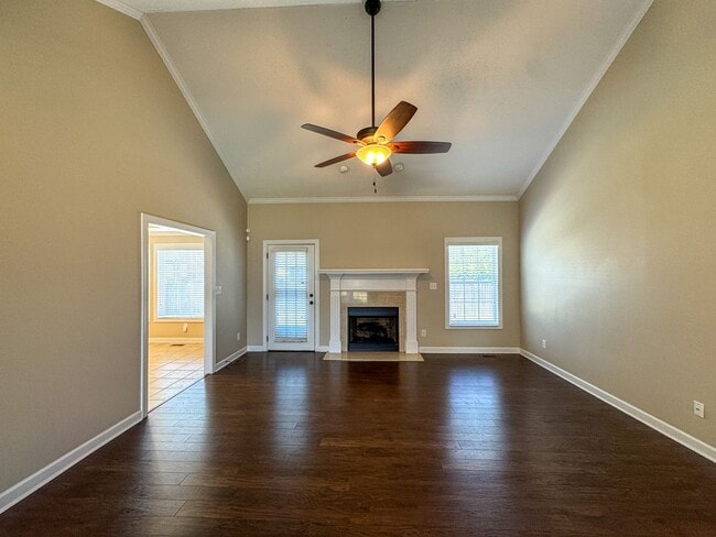 Building Photo - Beautiful 4 Bed, 2 Bath Home in Jack Britt