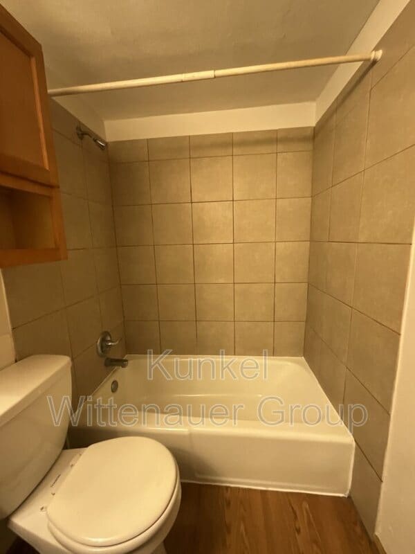 Building Photo - 1810 Jamestown Rd