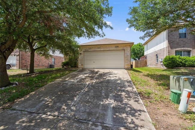 Building Photo - 10936 Furrow Hill Dr