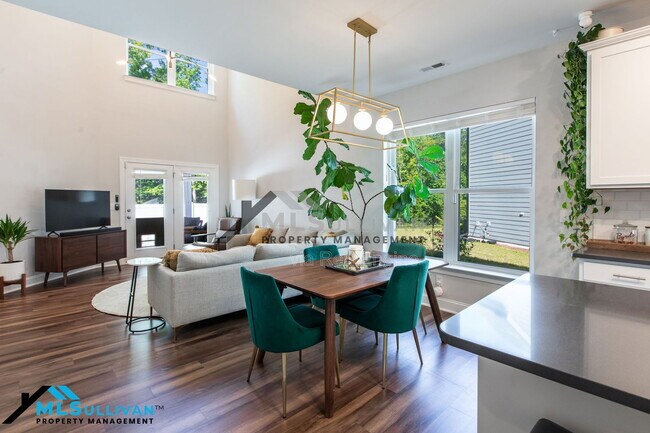 Building Photo - 245 Marbella Grove Ct