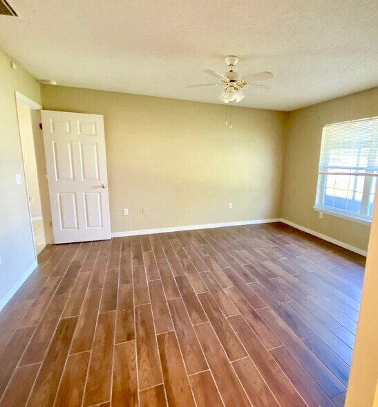 Building Photo - 921 Shenandoah Ave