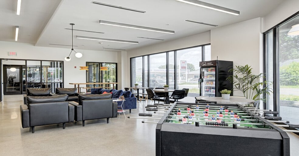 Building Photo - 1121 Laurel St