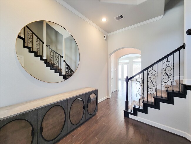 Building Photo - 935 W Lacey Garden Loop