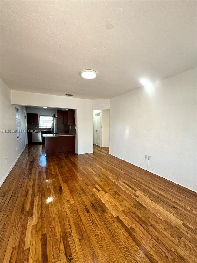 Building Photo - 5353 SW 6th St