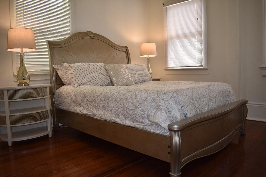 bedroom 1 - 4221 Prytania St