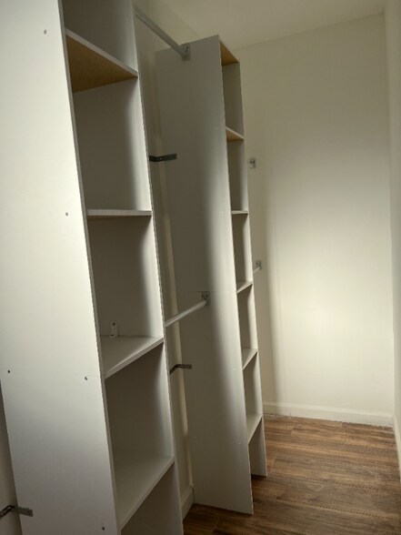 Building Photo - 5820 Pickering Ave