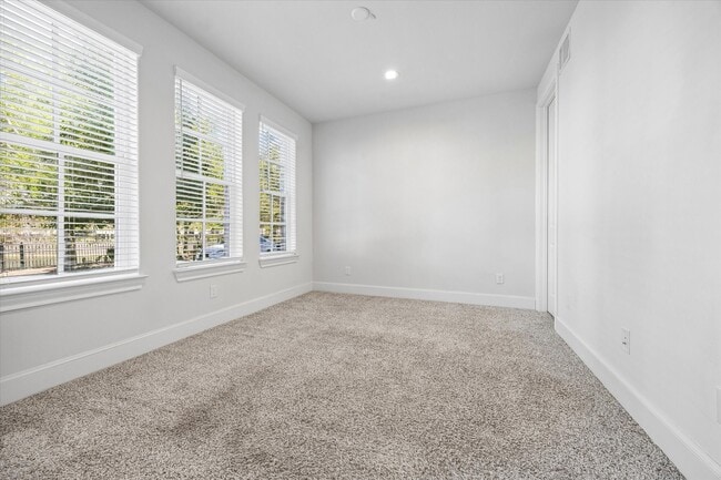 Building Photo - 9663 Kings Cross Station