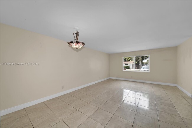 Building Photo - 4033 SW 68th Way