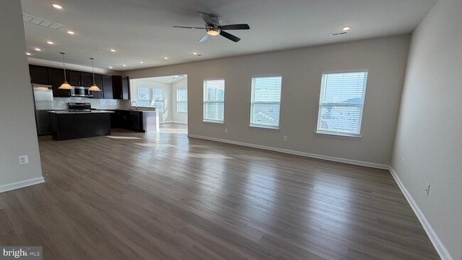 Building Photo - 35 Signal Knob Cottage Dr