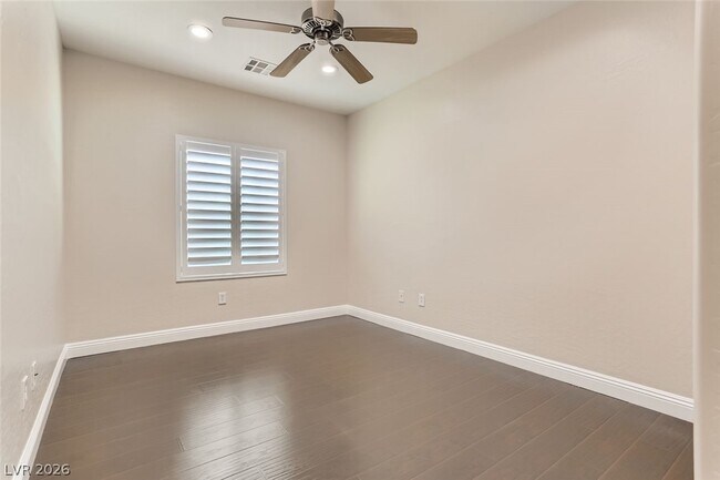 Building Photo - 2517 Willow Wren Dr