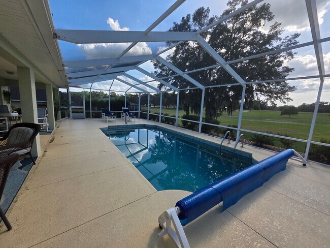 Building Photo - 982 N Foxrun Terrace