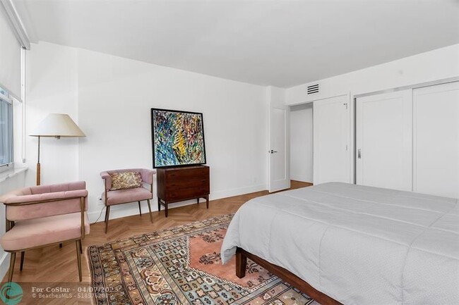 Building Photo - 1390 S Ocean Blvd