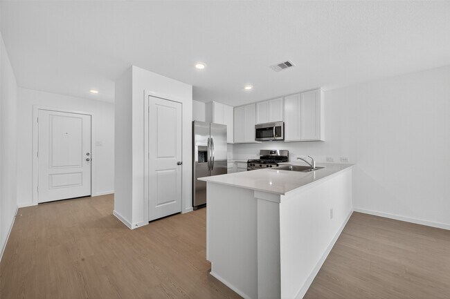 Building Photo - 29023 Grazing Plns Ln