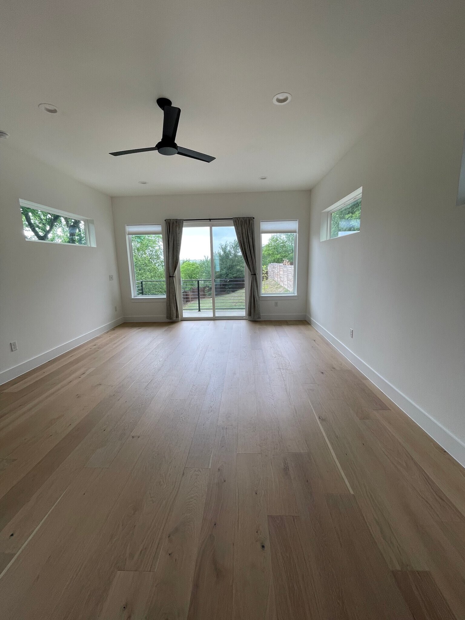 Building Photo - 5210 Rogers Ln