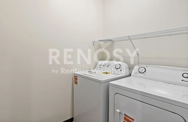 Building Photo - 3680 9th St NW