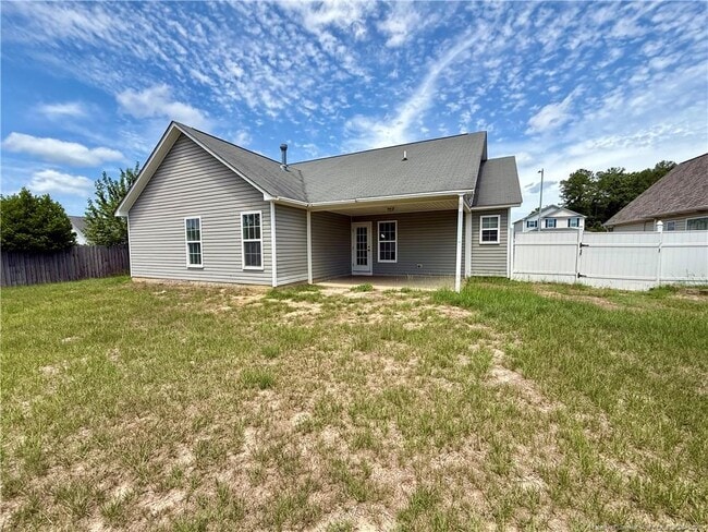 Building Photo - 2513 Hunting Bow Dr