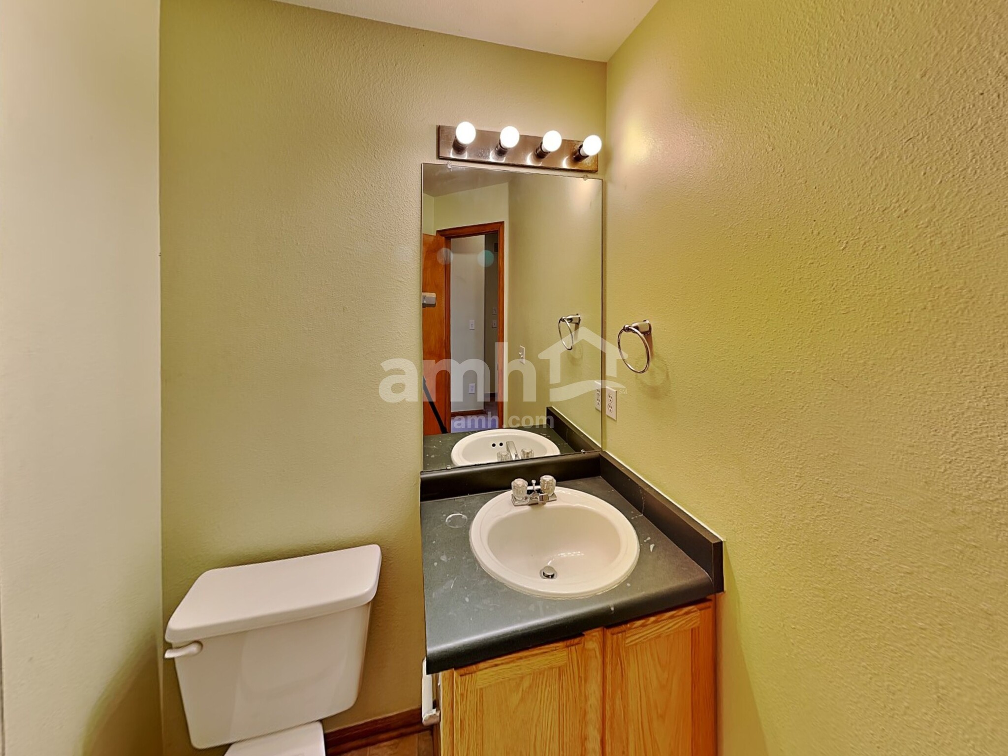 Building Photo - 4077 Ensenada St