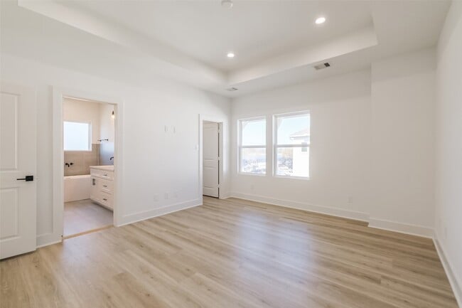 Building Photo - 8315 Brecha Ln